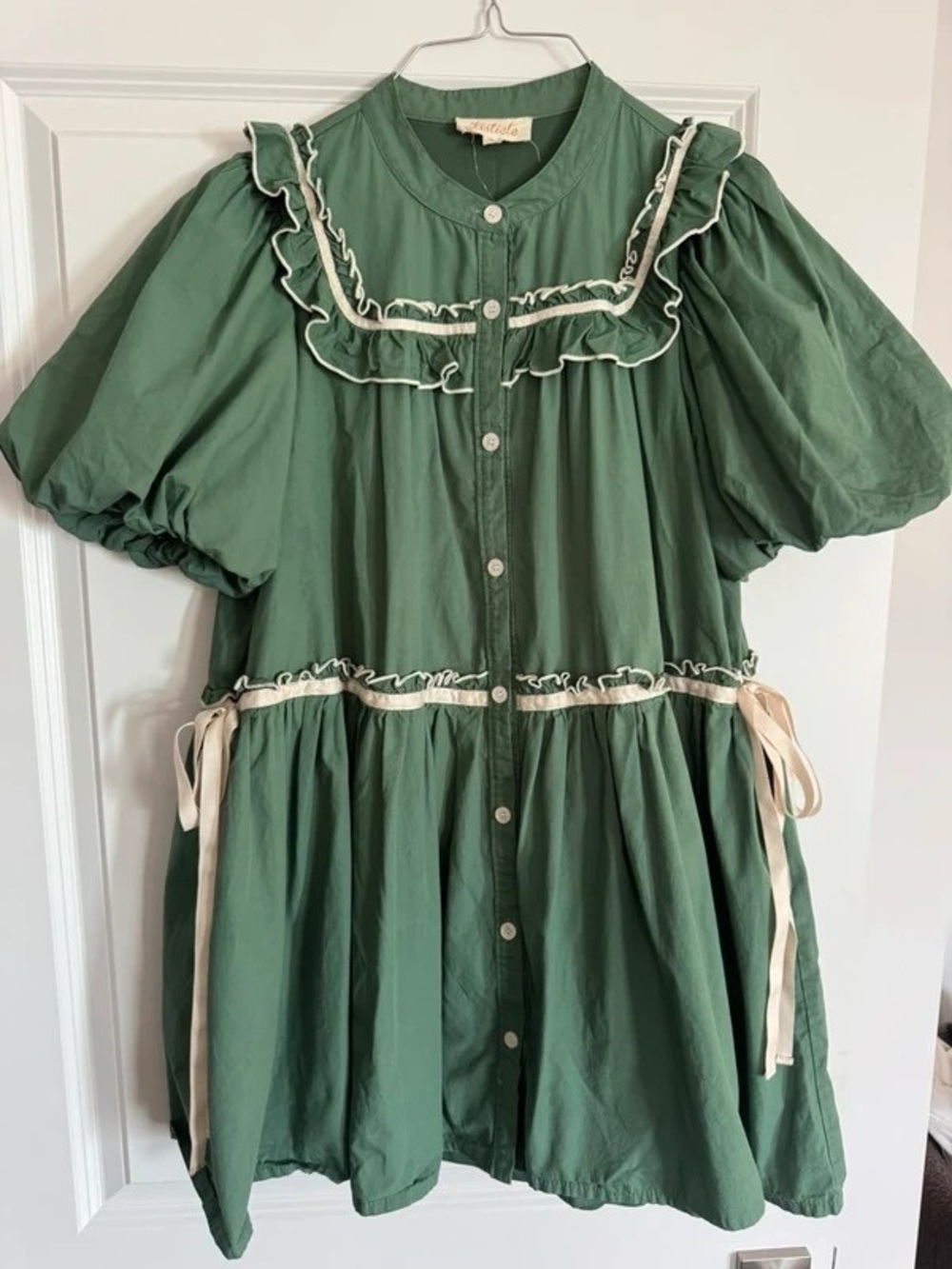 Green Ruffled Button-Front Mini Dress with Contrast Trim